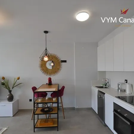 Apartament New In Terazzas De Costa Adeje. Big Terrace With A Garden, Heated Pool And Private Parking