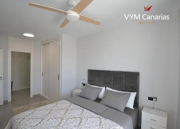 New In Terazzas De Costa Adeje. Big Terrace With A Garden, Heated Pool And Private Parking 阿德耶