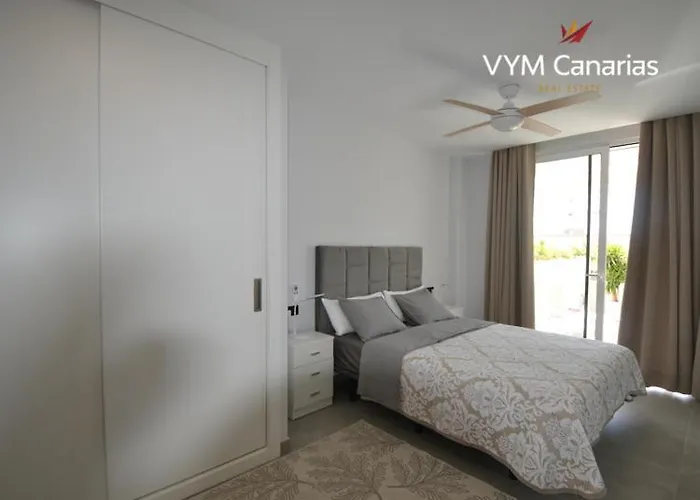 公寓 New In Terazzas De Costa Adeje. Big Terrace With A Garden, Heated Pool And Private Parking 阿德耶